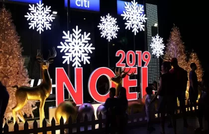 Không khí Noel 2019 đang dần về các văn phòng làm việc của Tòa nhà Tân Phát ETEK