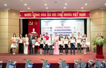 Tân Phát ETEK giao lưu giữa các nhà hảo tâm ủng hộ từ thiện với trẻ em có hoàn cảnh đặc biệt, hoàn cảnh khó khăn tại Hà Nội.