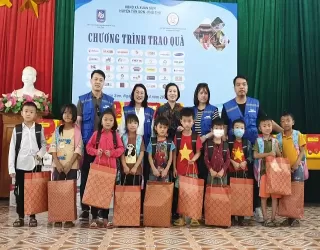 Tân Phát ETEK góp phần xây dựng cộng đồng với chương trình "Caravan - Hành trình nhân ái 2023" và quà tặng cho người nghèo tại Phú Thọ